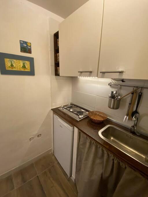 A Casa Mi Apartment Napoli Bagian luar foto