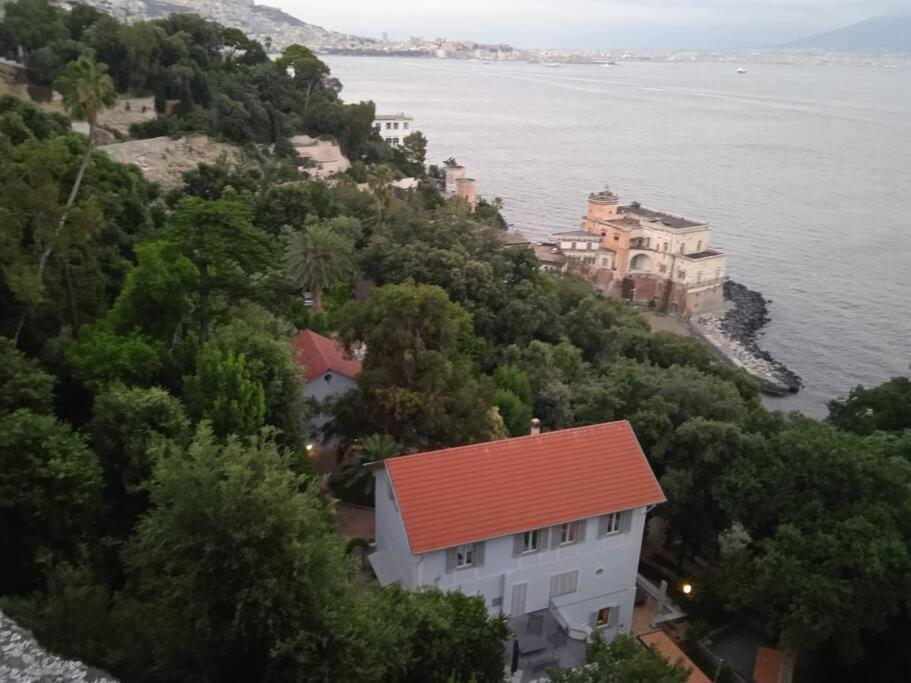 A Casa Mi Apartment Napoli Bagian luar foto