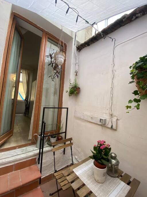 A Casa Mi Apartment Napoli Bagian luar foto