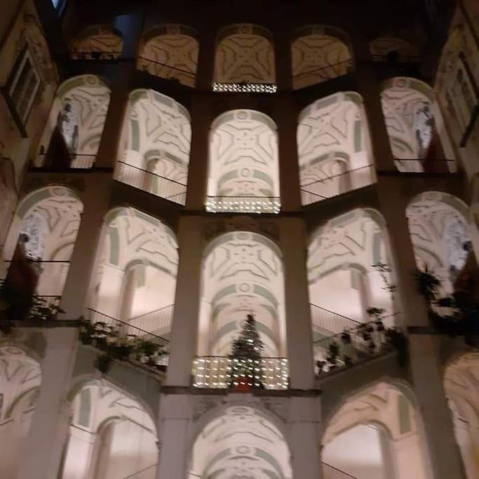 A Casa Mi Apartment Napoli Bagian luar foto